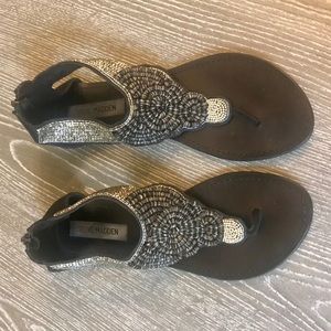 Steve Madden Pharroh Beaded Leather Sandals Sz 10
